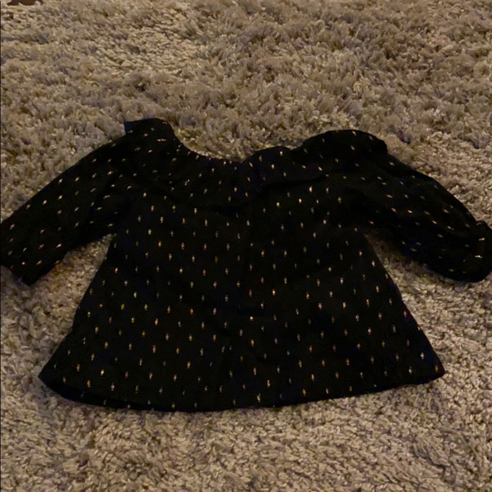 Little girls old navy off the shoulder shirt